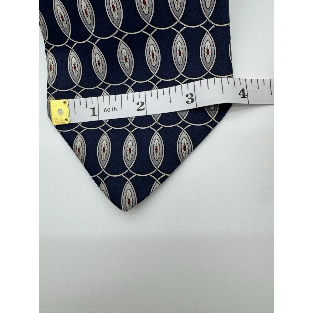 Geoffrey Beene Classic Silk Tie Blue Geometric Oval Pattern Made‎ in USA